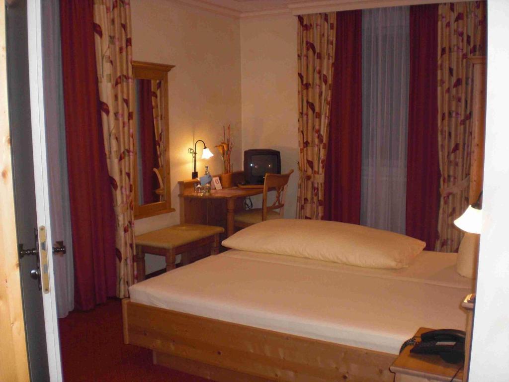Hotel-Restaurant Schieble Kenzingen Phòng bức ảnh