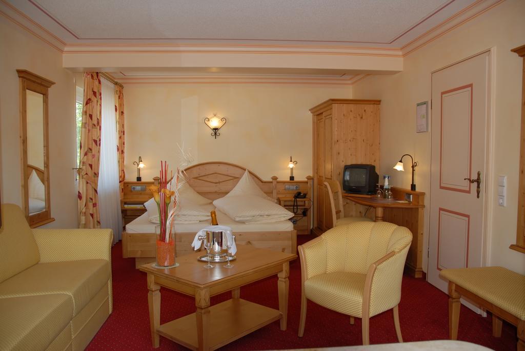 Hotel-Restaurant Schieble Kenzingen Ngoại thất bức ảnh